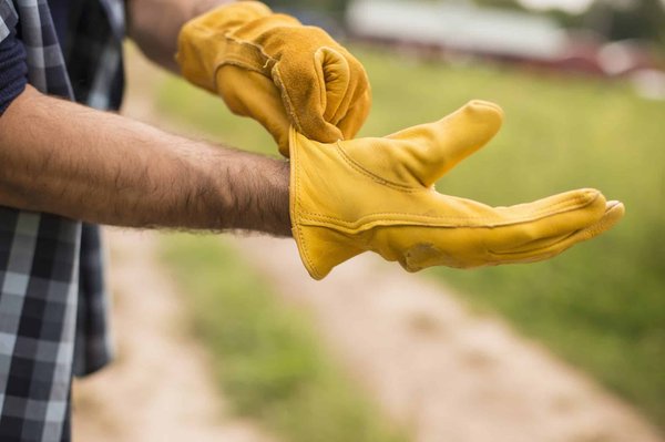 Pourquoi les gants sont indispensables dans toutes les professions ?
