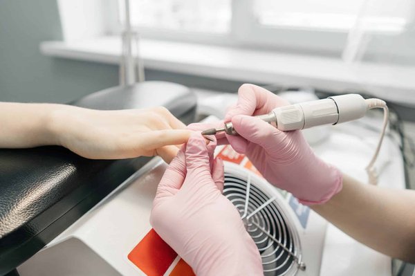 Les meilleures ponceuses à ongles : Comment choisir ?