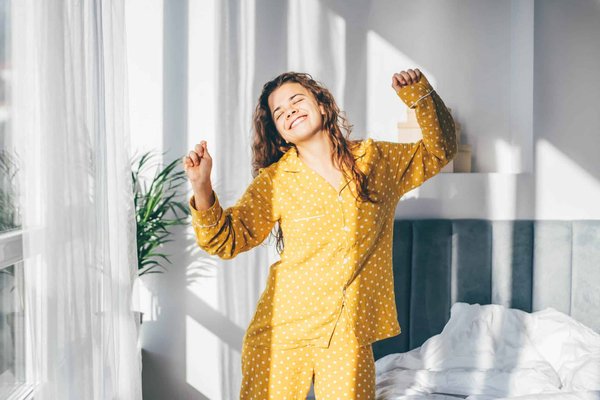 Pyjama en velour pour femme : une tenue de nuit chaude et confortable