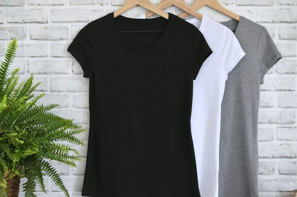 Quelle est la couleur idéale pour un tee-shirt femme ?